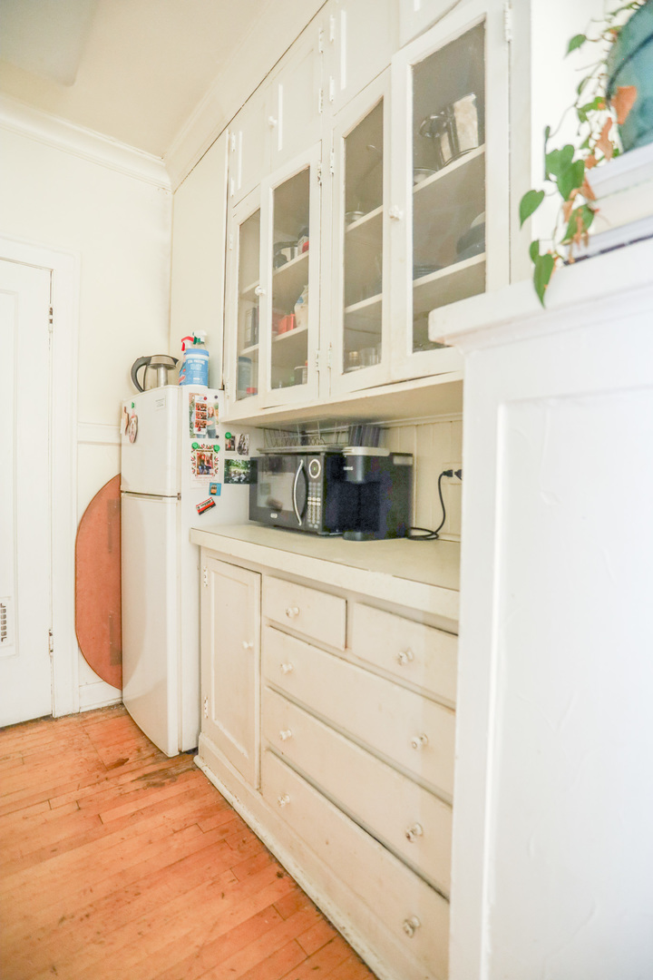 3449 N Elaine Place Unit: 408