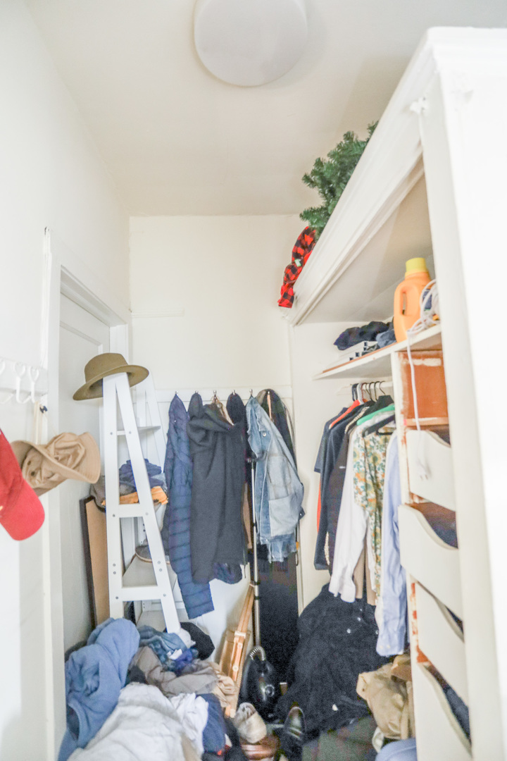 3449 N Elaine Place Unit: 408