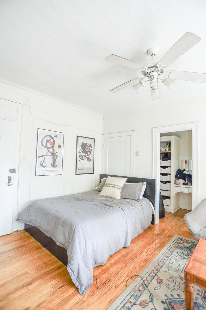 3449 N Elaine Place Unit: 408