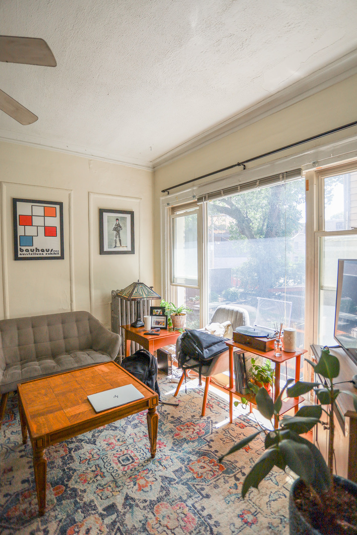 3449 N Elaine Place Unit: 408