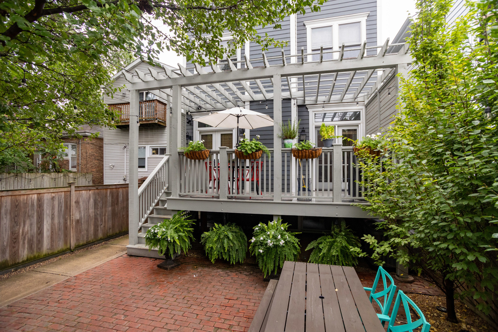 4927 N Seeley Avenue