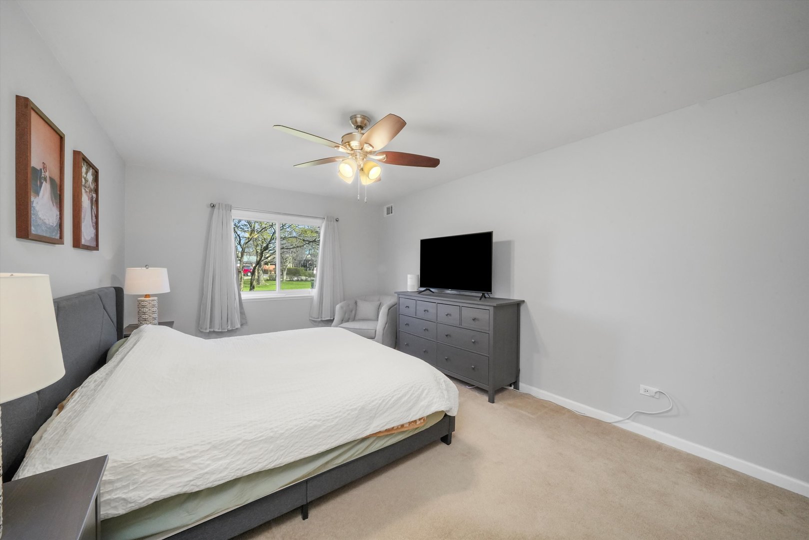 1114 N DALE Avenue Unit: 1A