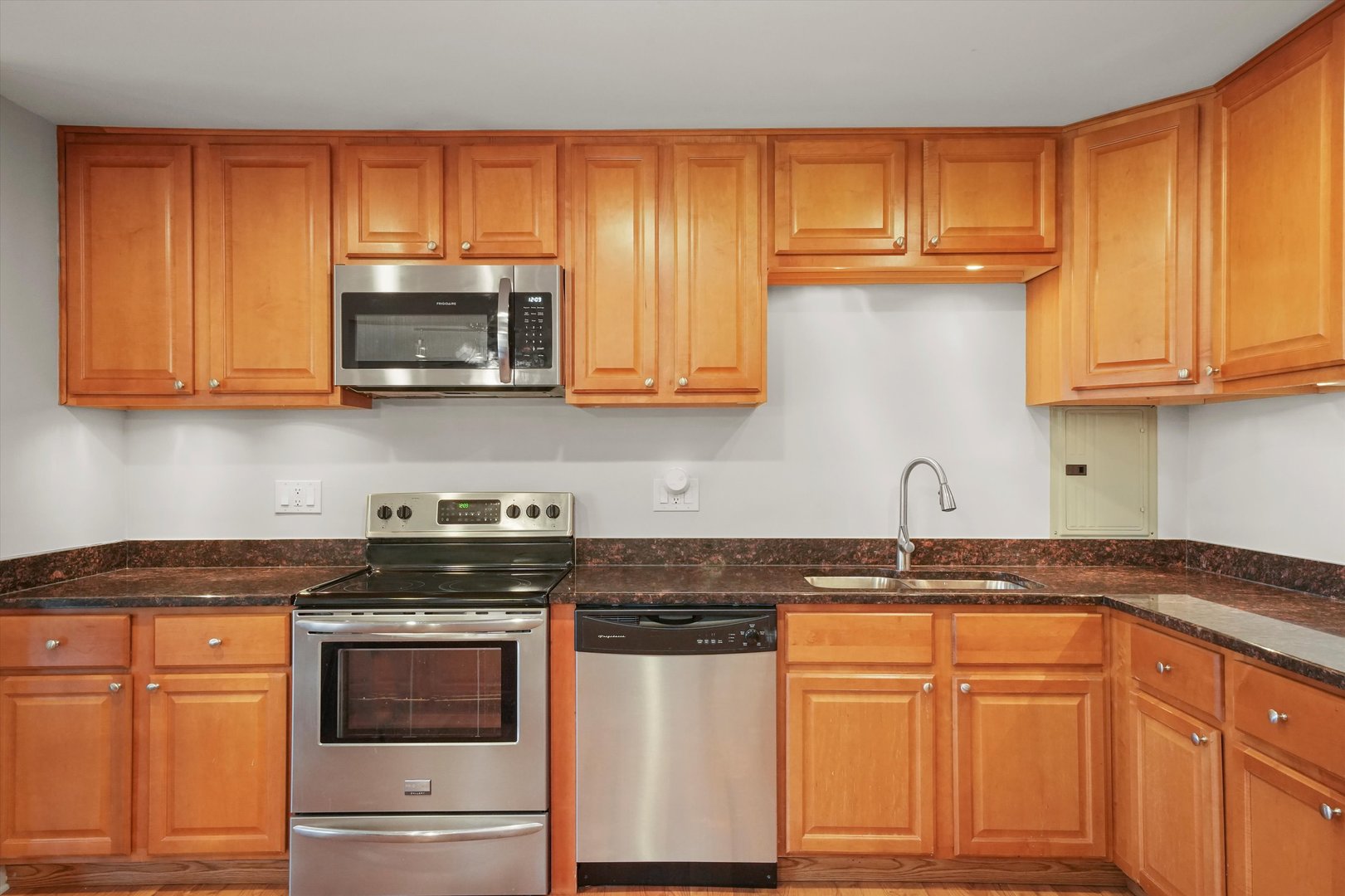 1114 N DALE Avenue Unit: 1A