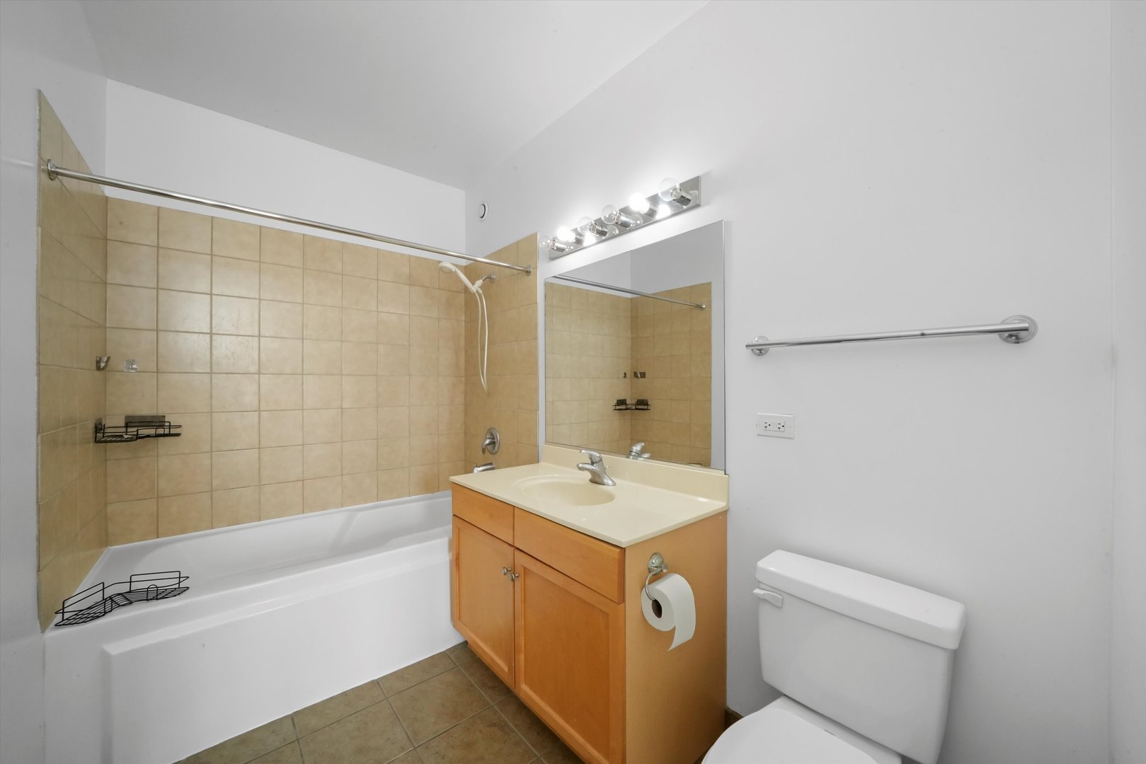 1101 S State Street Unit: 2207