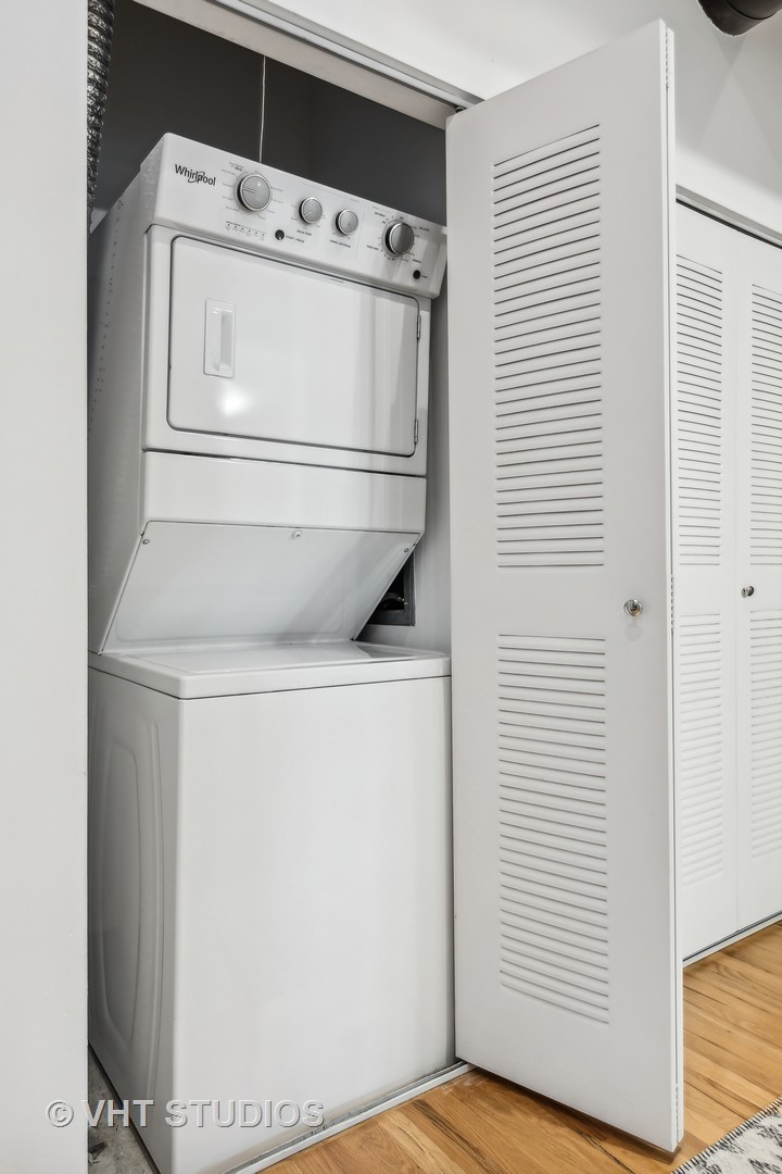 1735 W Diversey Parkway Unit: 310