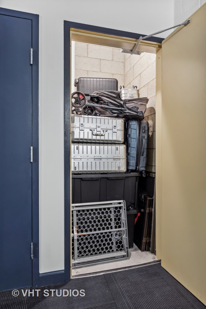 1735 W Diversey Parkway Unit: 310