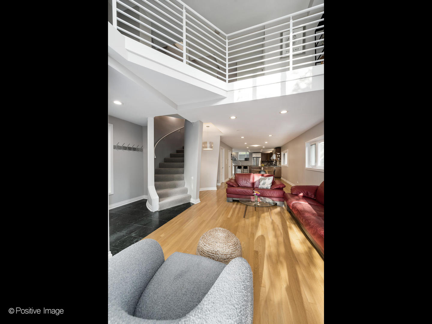 2227 N Janssen Avenue