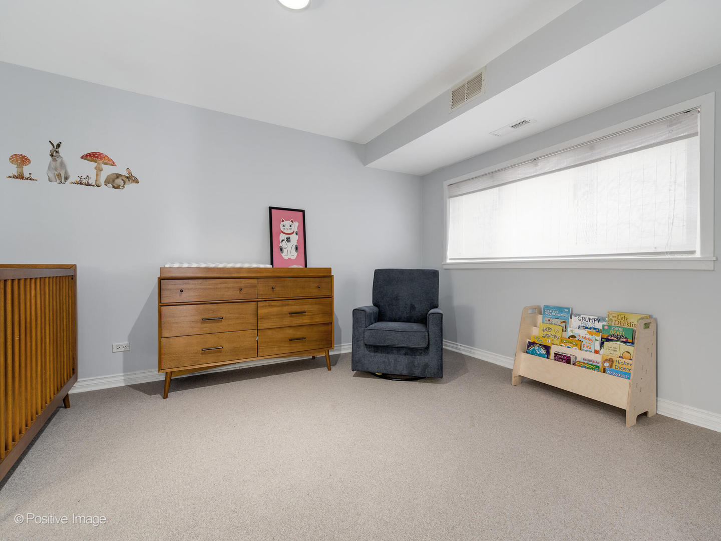 2227 N Janssen Avenue