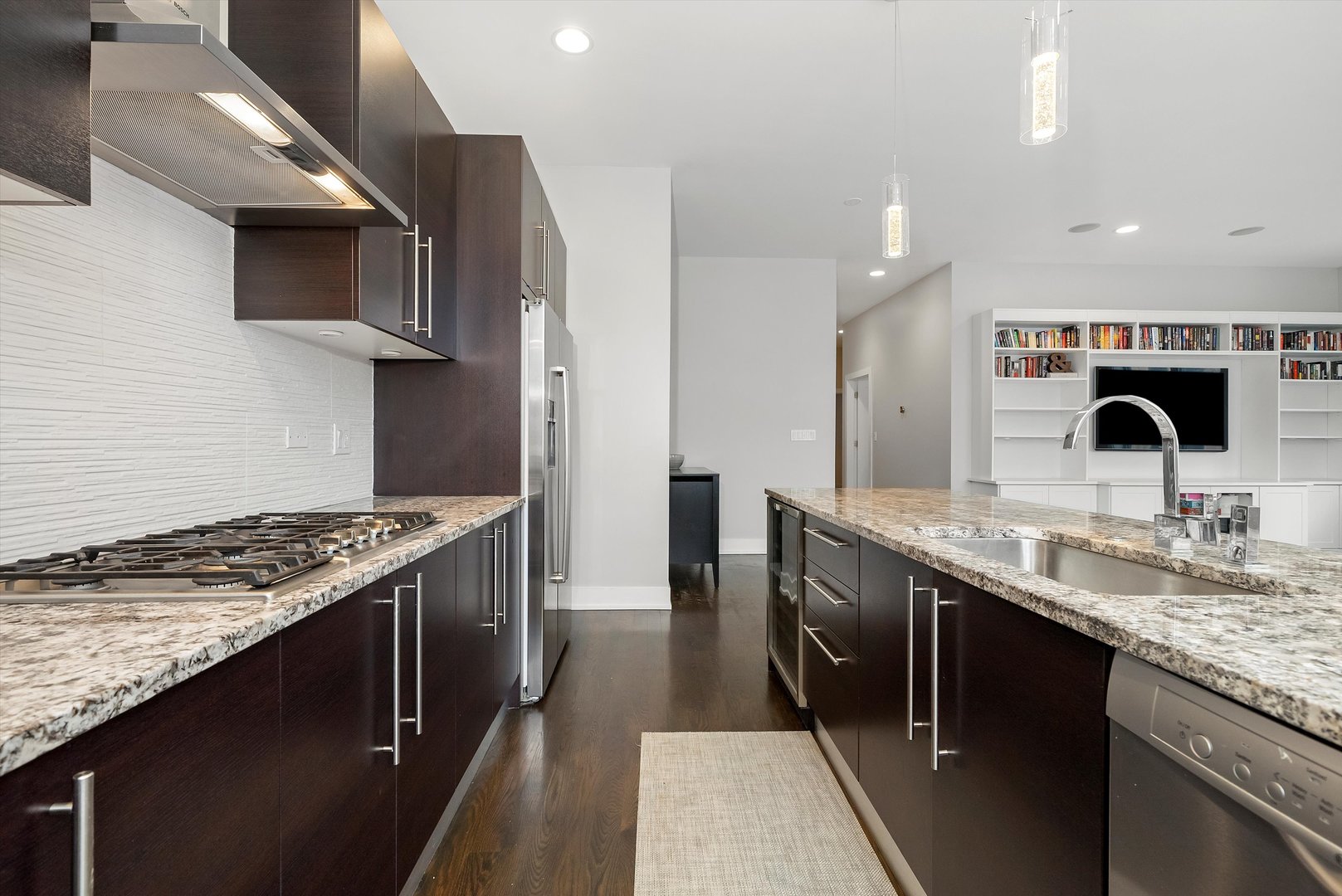 1312 W Madison Street Unit: 3B