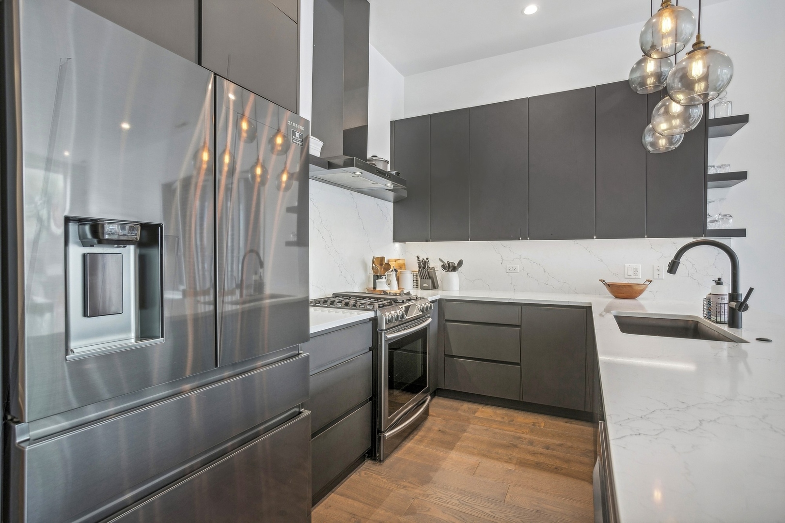 2660 W Armitage Avenue Unit: 2