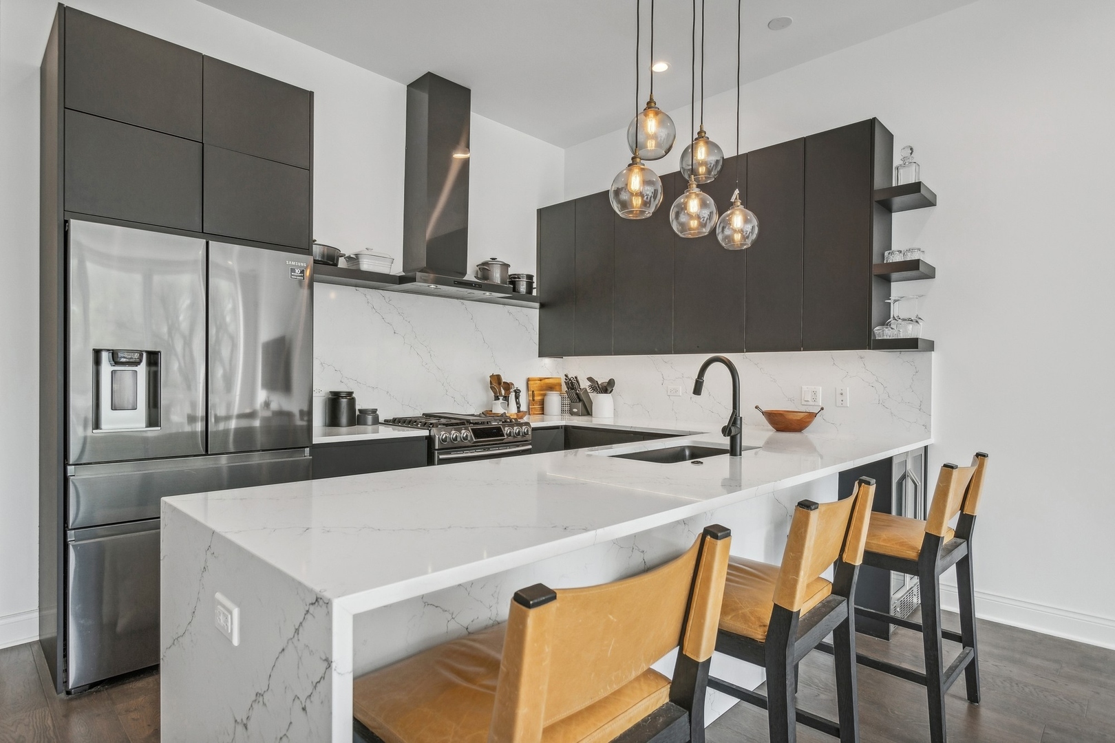 2660 W Armitage Avenue Unit: 2