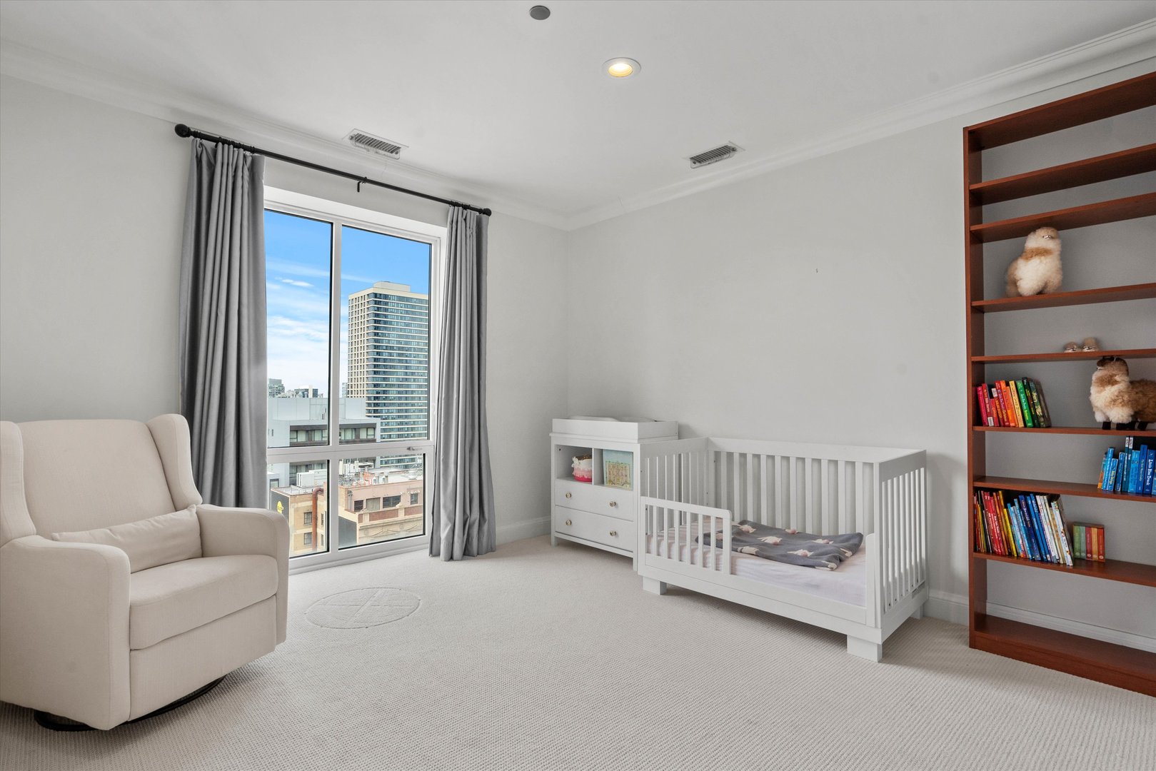 60 W Erie Street Unit: 1701