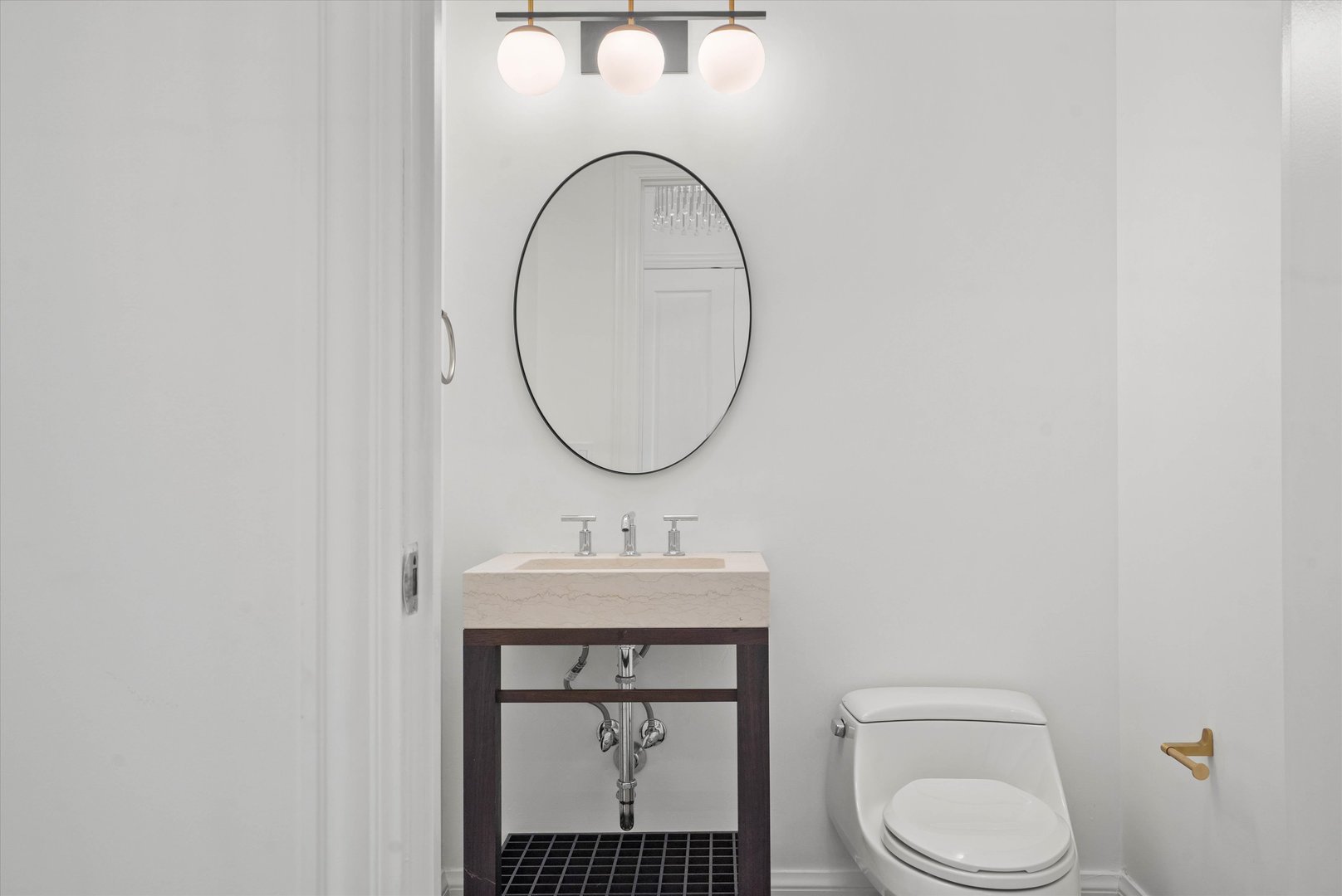 60 W Erie Street Unit: 1701