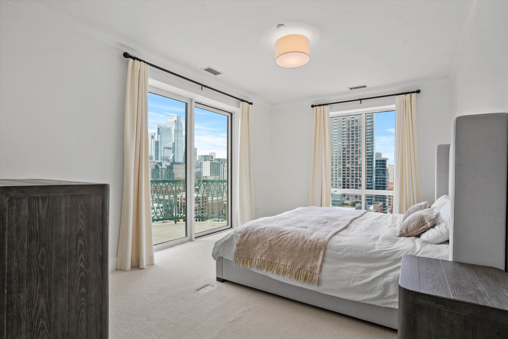 60 W Erie Street Unit: 1701
