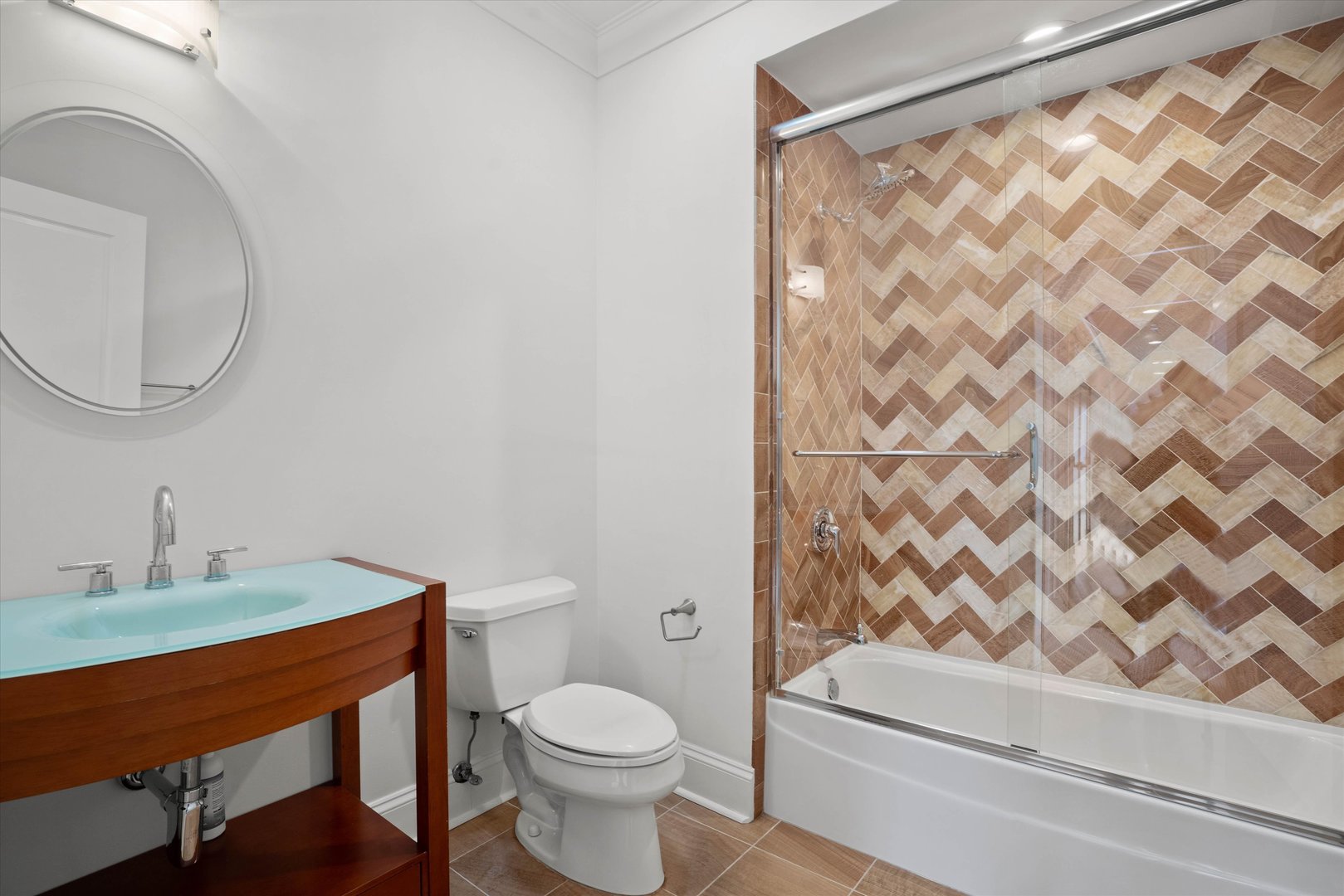 60 W Erie Street Unit: 1701