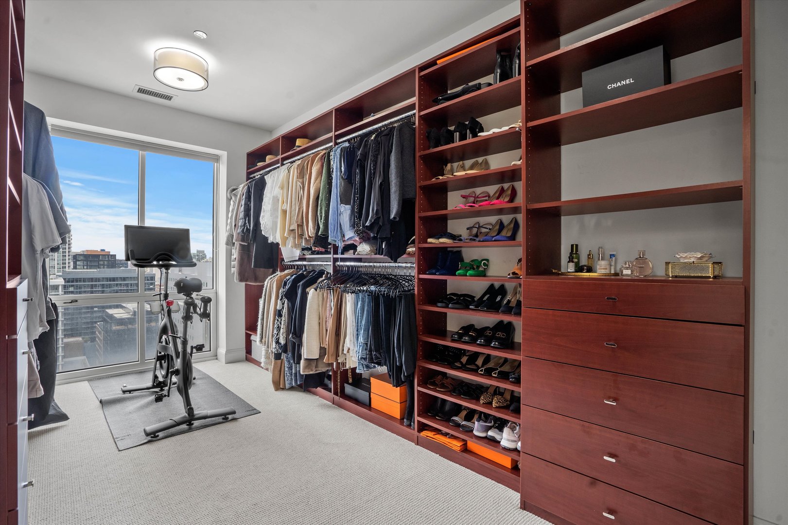 60 W Erie Street Unit: 1701