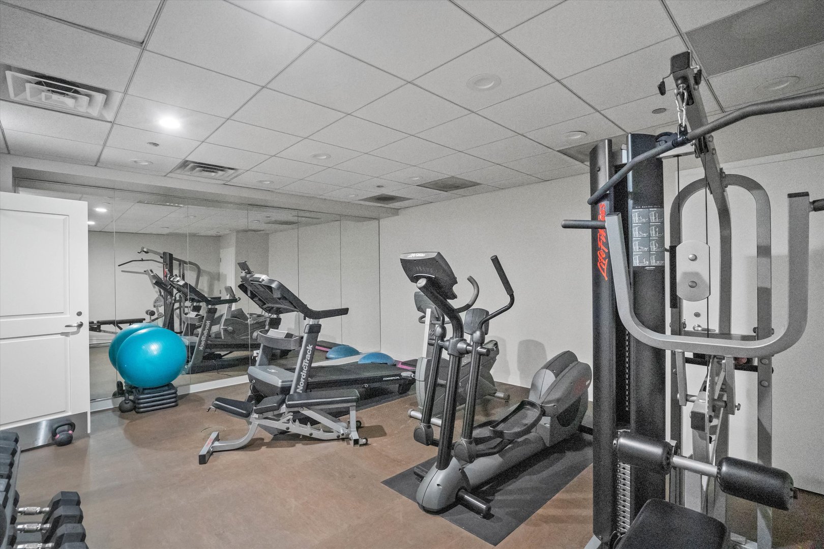 60 W Erie Street Unit: 1701