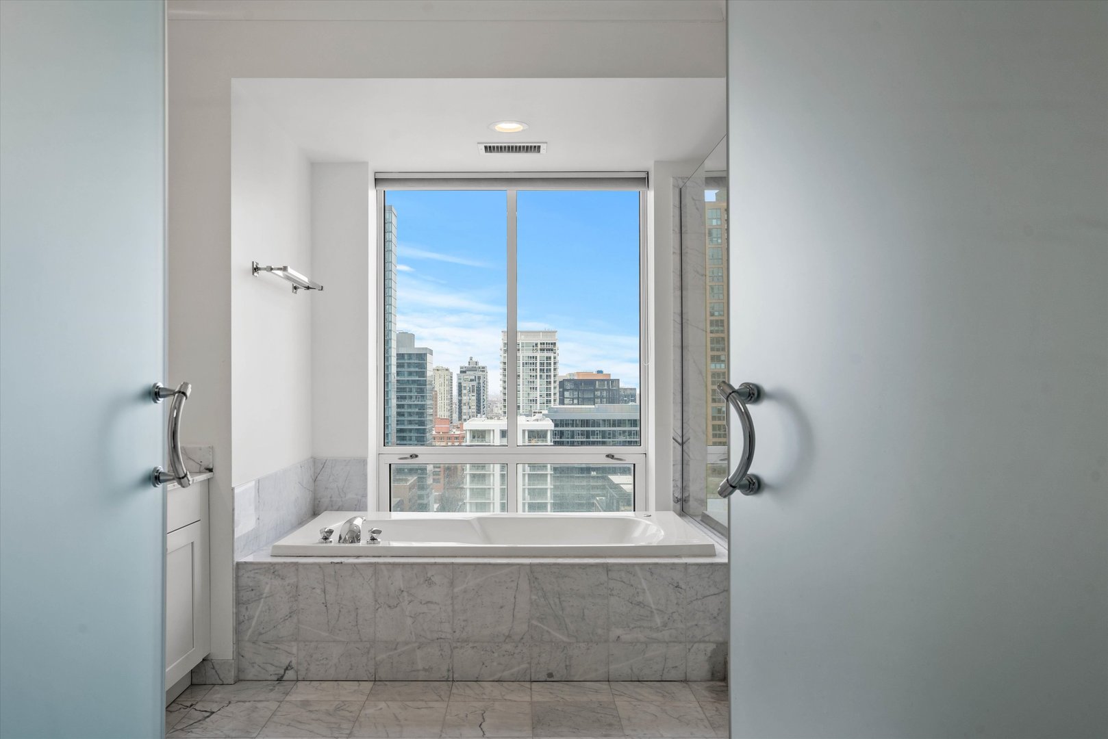 60 W Erie Street Unit: 1701
