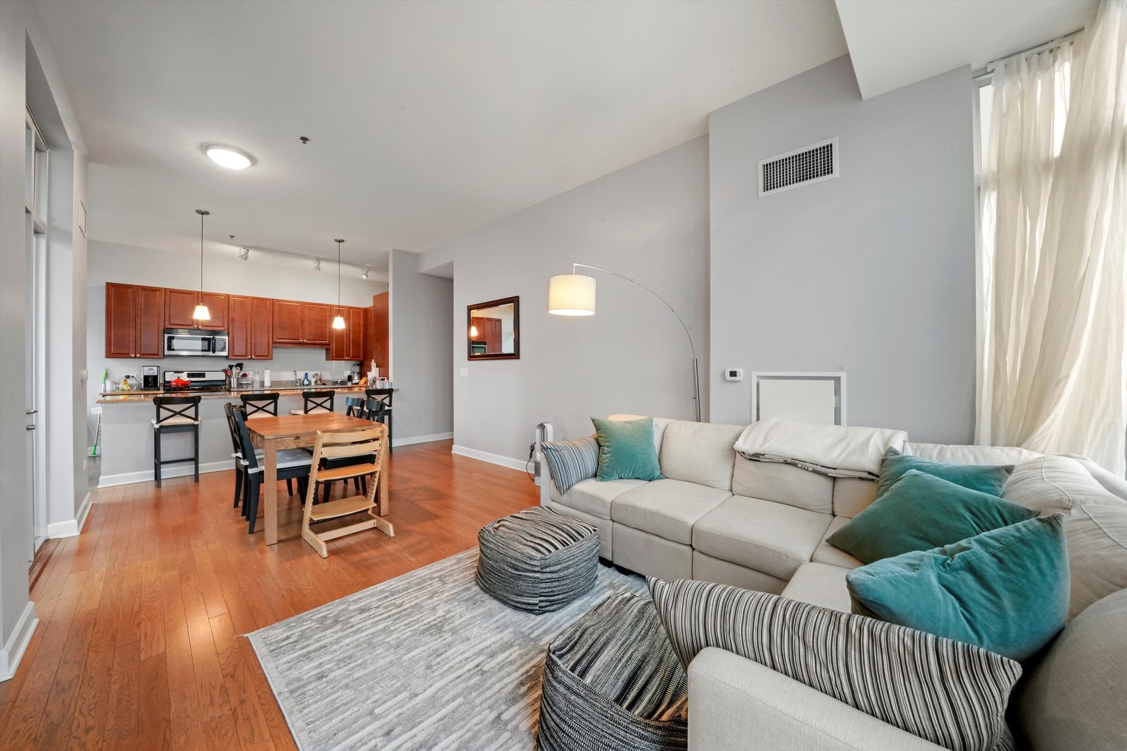 1400 S Michigan Avenue Unit: 2607