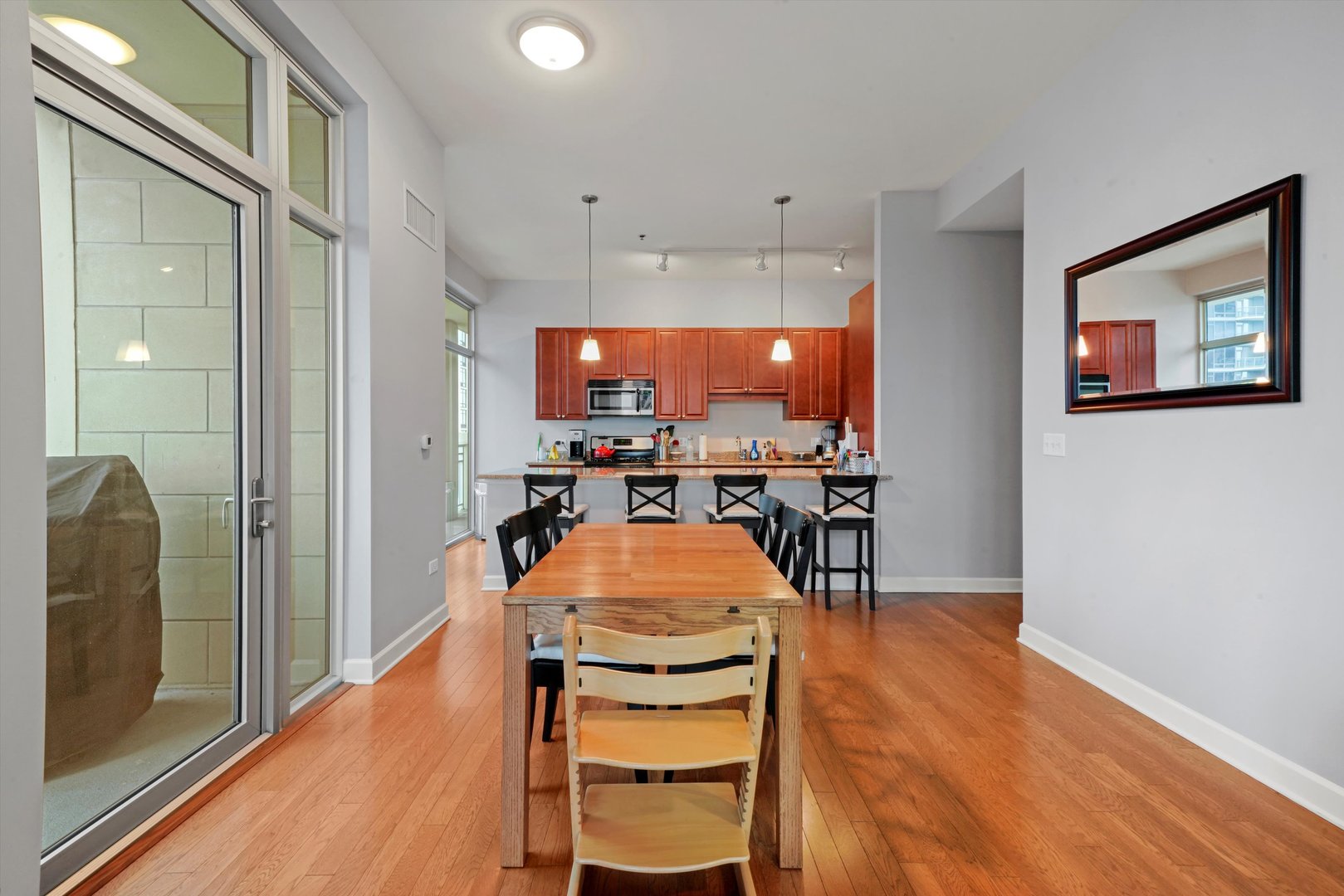 1400 S Michigan Avenue Unit: 2607