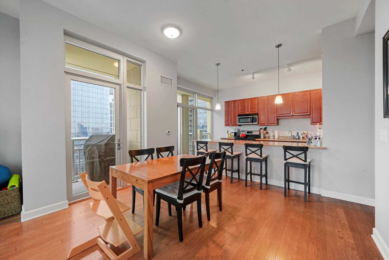 1400 S Michigan Avenue Unit: 2607