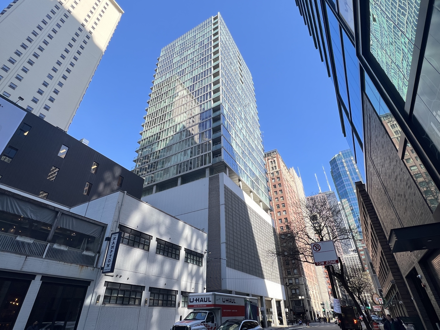 550 N Saint Clair Street Unit: 1605