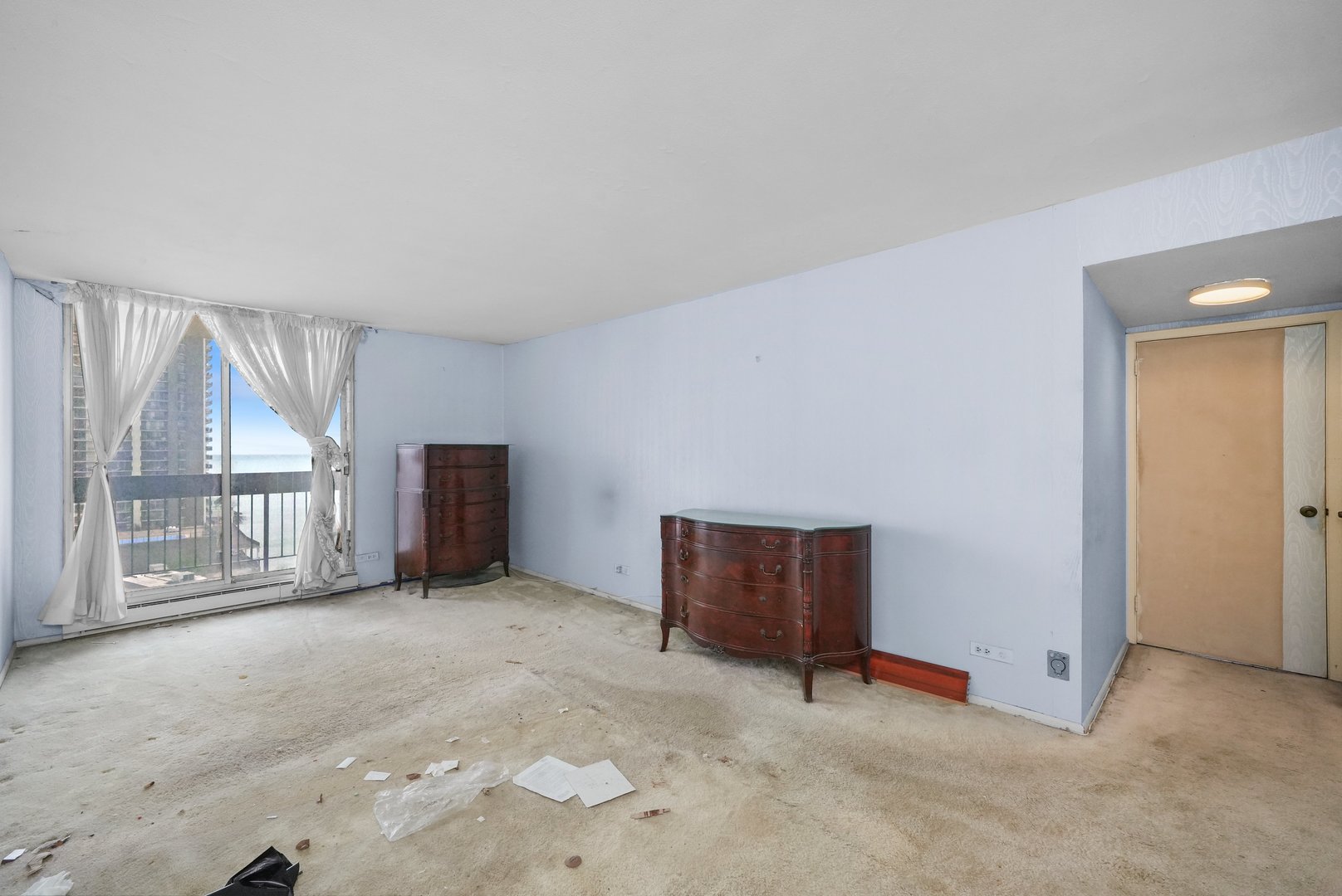 5901 N Sheridan Road Unit: 13B