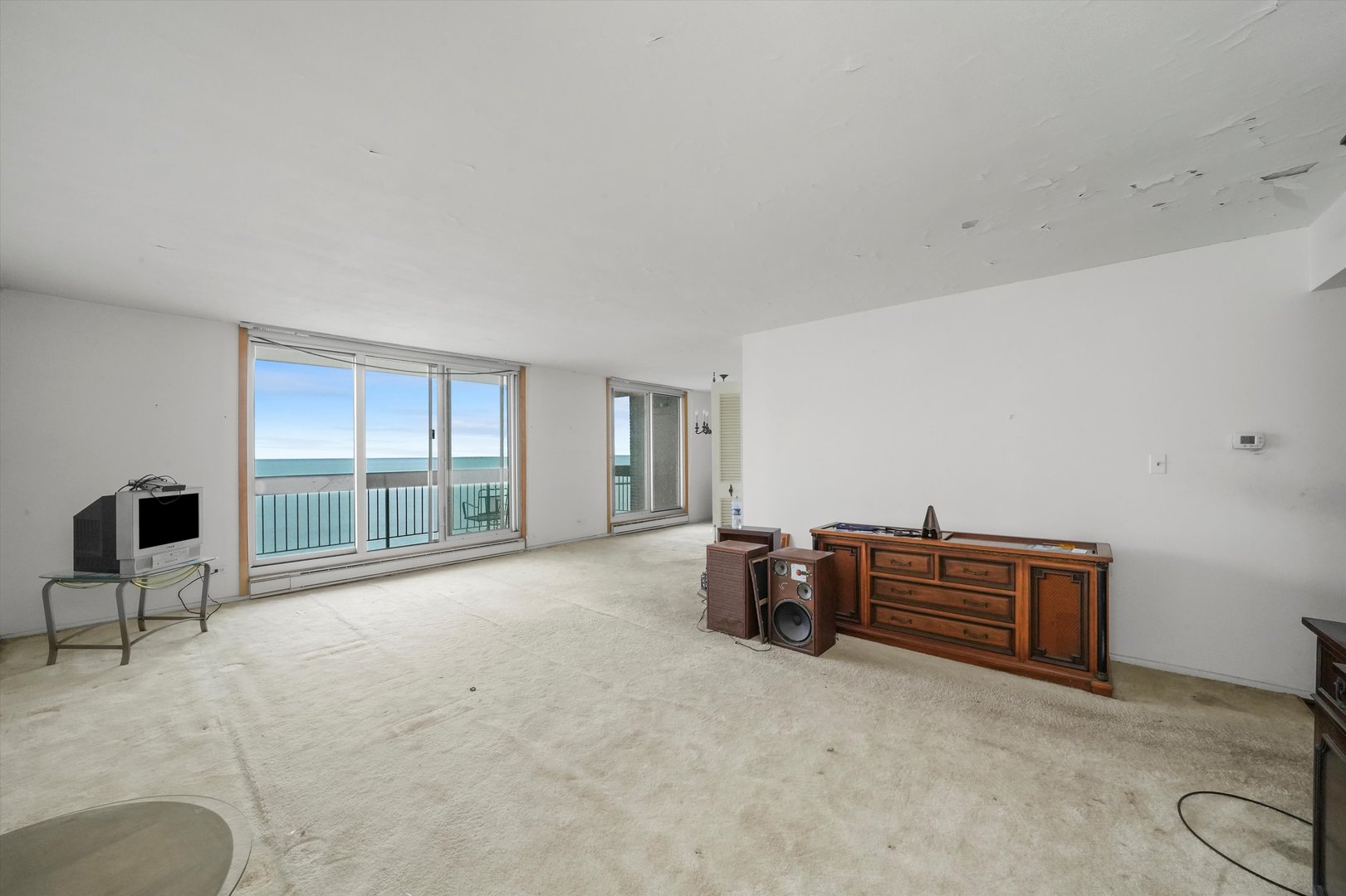 5901 N Sheridan Road Unit: 13B