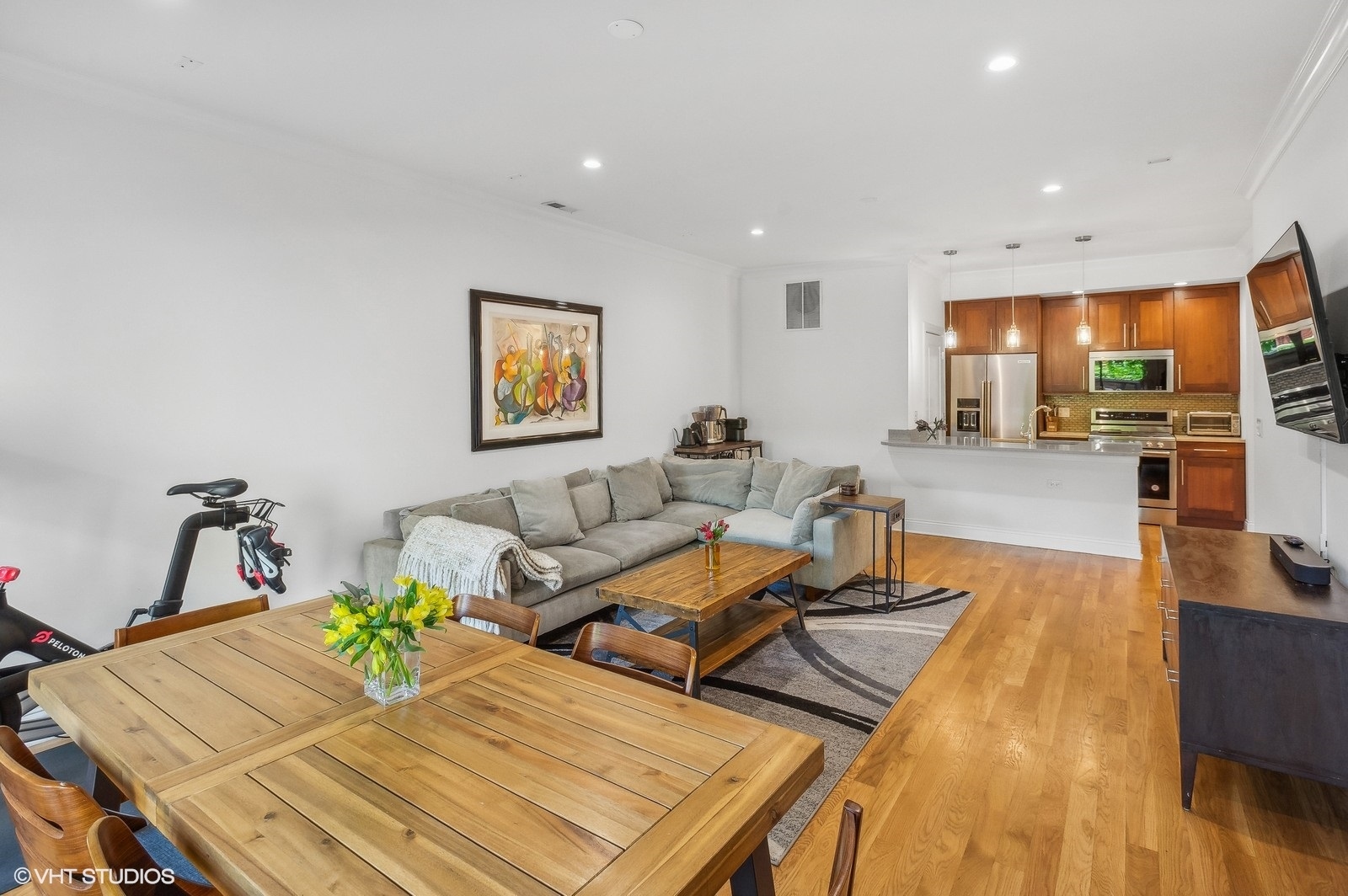 1454 N Milwaukee Avenue Unit: 2S