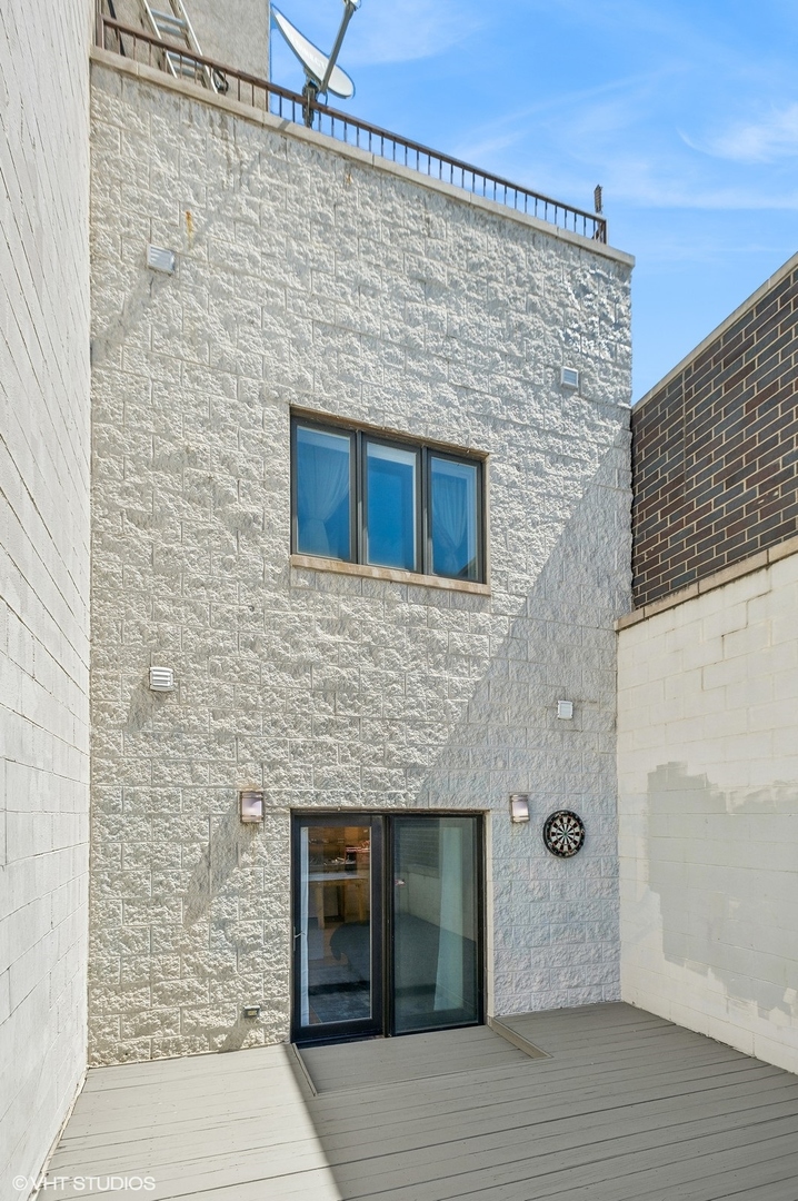 1454 N Milwaukee Avenue Unit: 2S