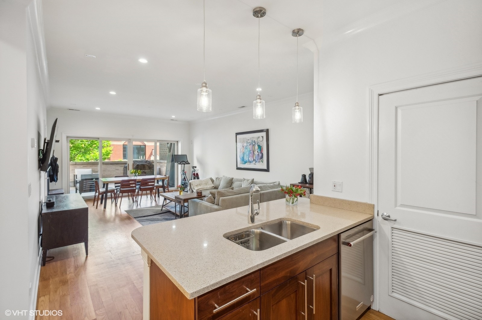 1454 N Milwaukee Avenue Unit: 2S