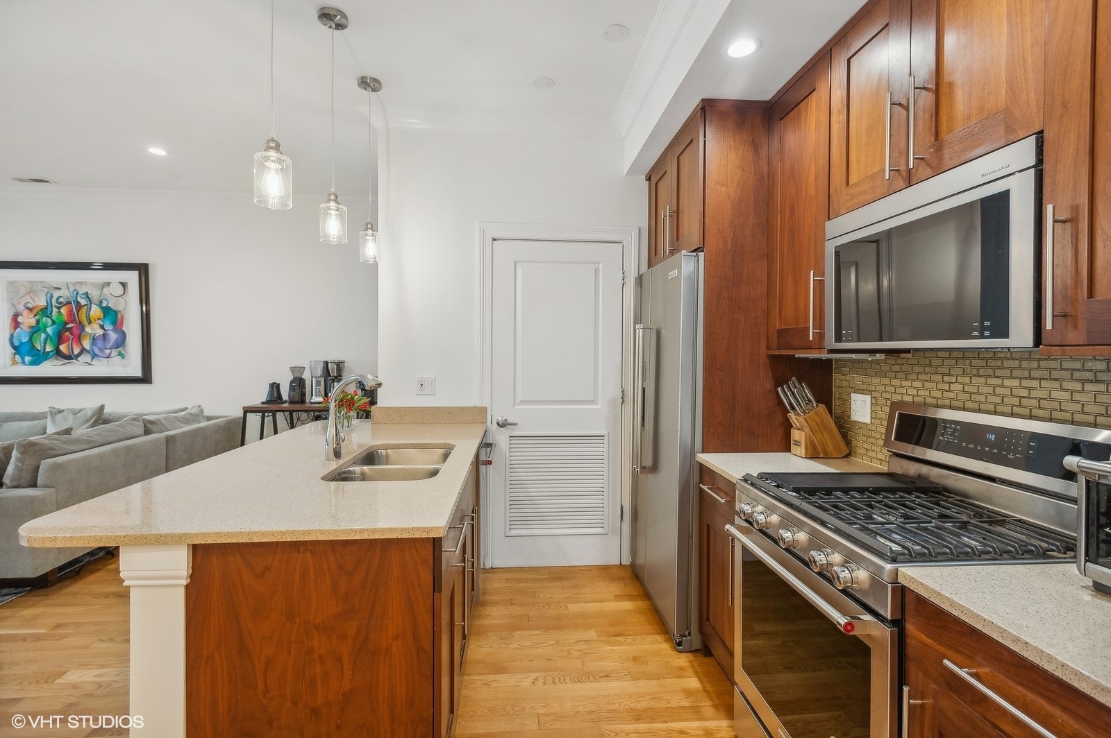 1454 N Milwaukee Avenue Unit: 2S