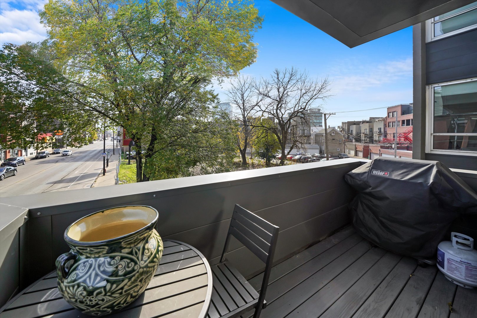 1750 N Clybourn Avenue Unit: 201