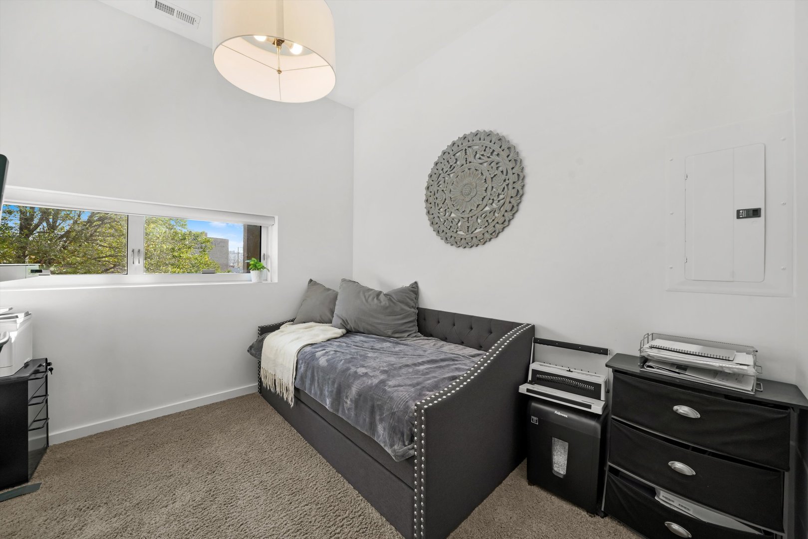 1750 N Clybourn Avenue Unit: 201