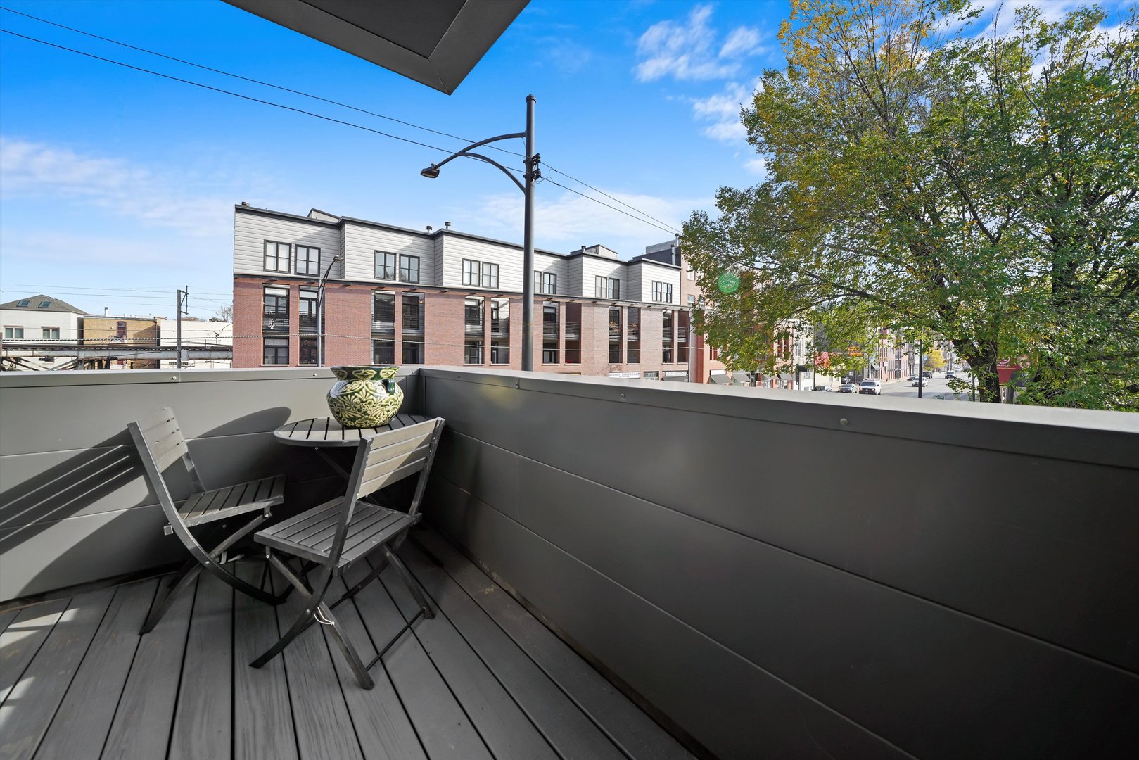 1750 N Clybourn Avenue Unit: 201