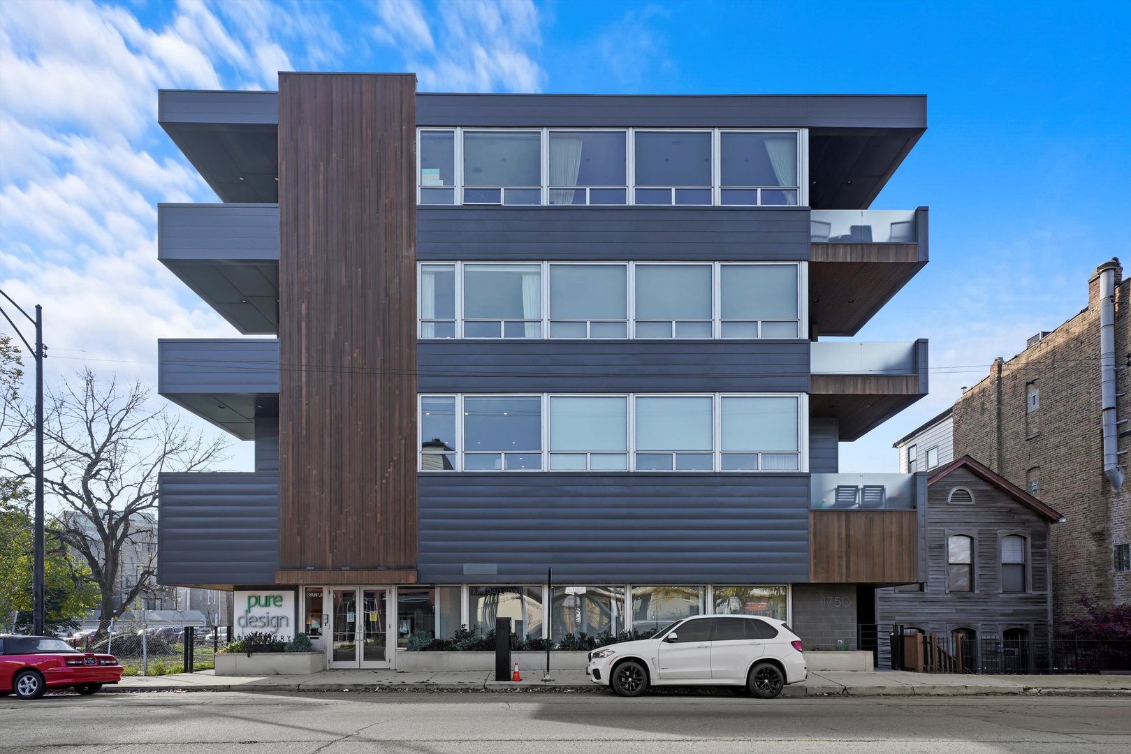 1750 N Clybourn Avenue Unit: 201