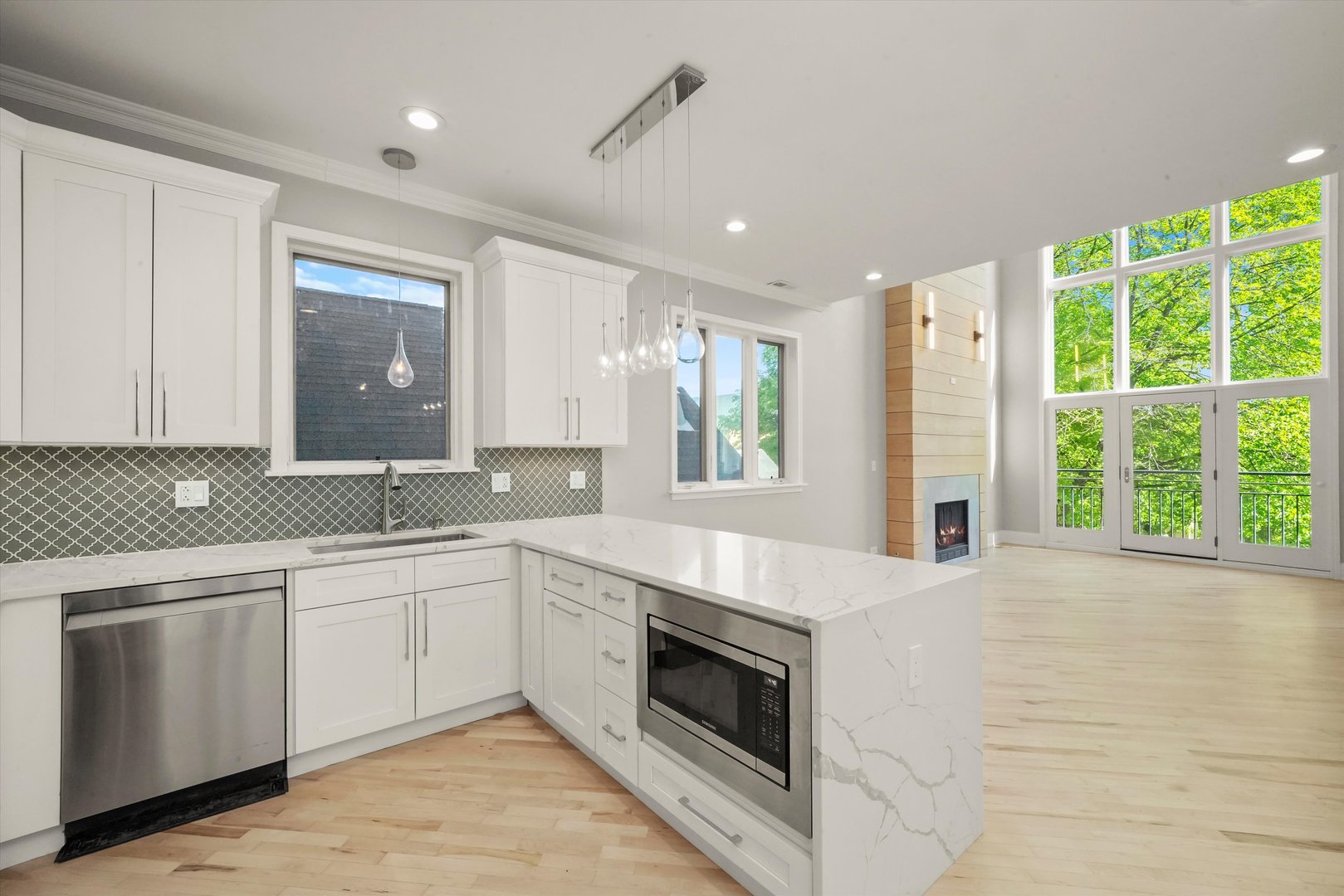 2218 W Belden Avenue Unit: 2