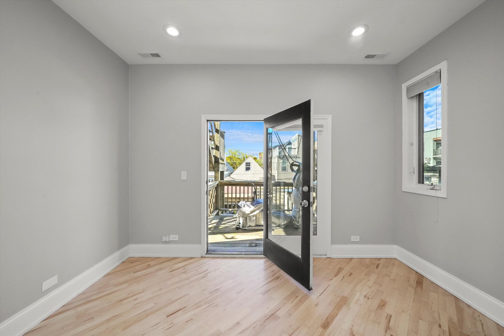 2218 W Belden Avenue Unit: 2