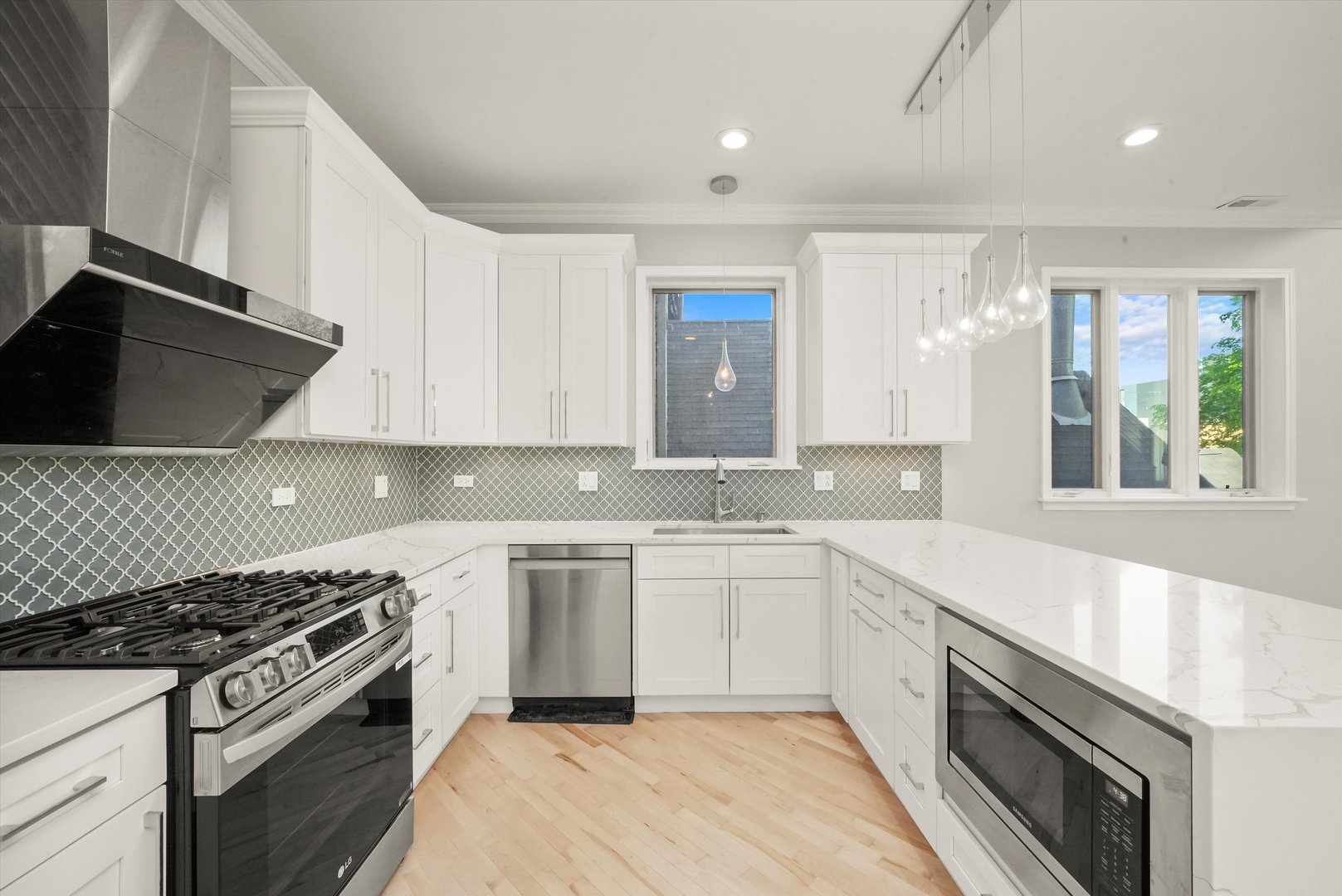 2218 W Belden Avenue Unit: 2