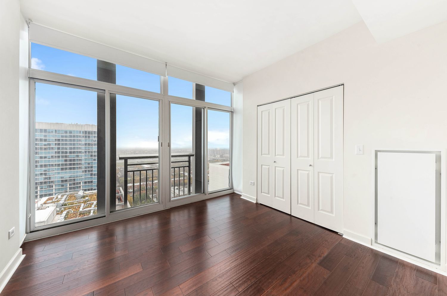 1400 S Michigan Avenue Unit: 2009