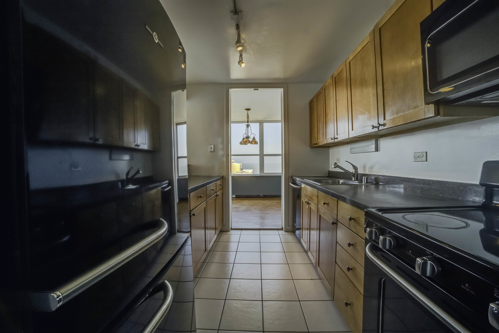 655 W Irving Park Road Unit: 2502