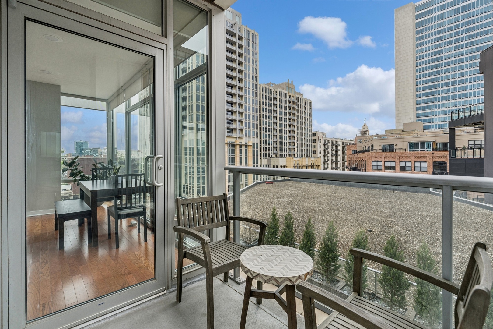510 W Erie Street Unit: 603