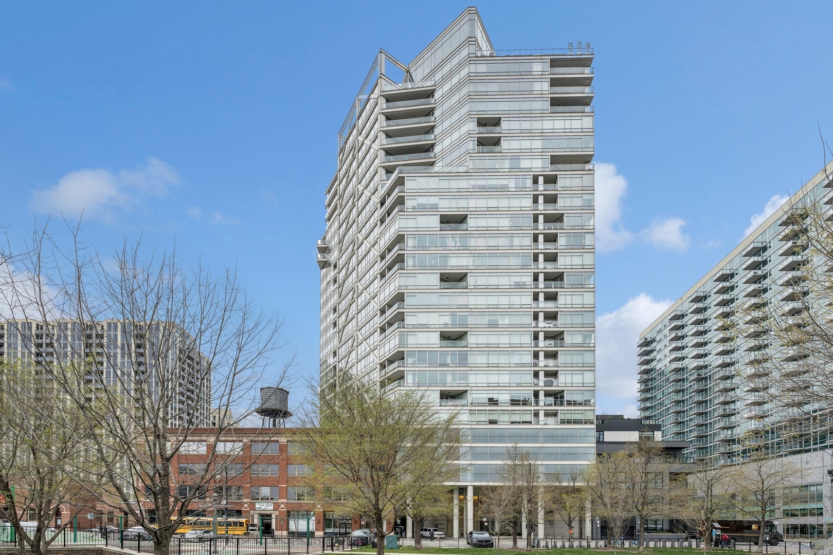 510 W Erie Street Unit: 603