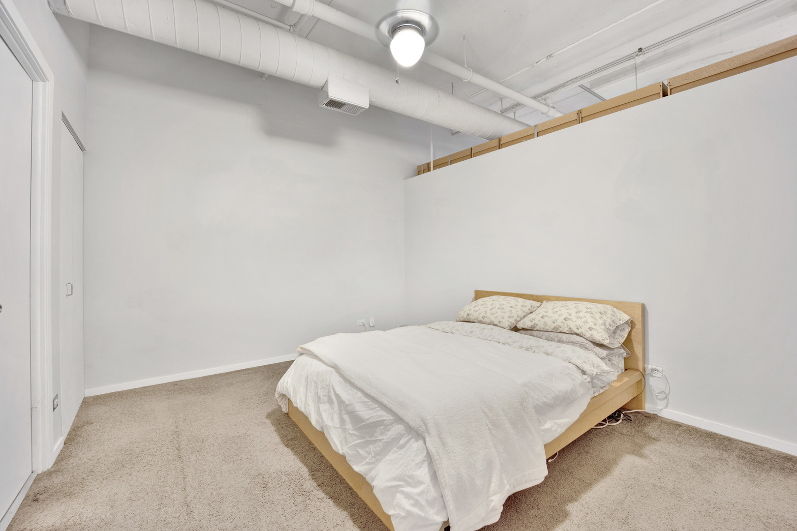 523 S Plymouth Court Unit: 803