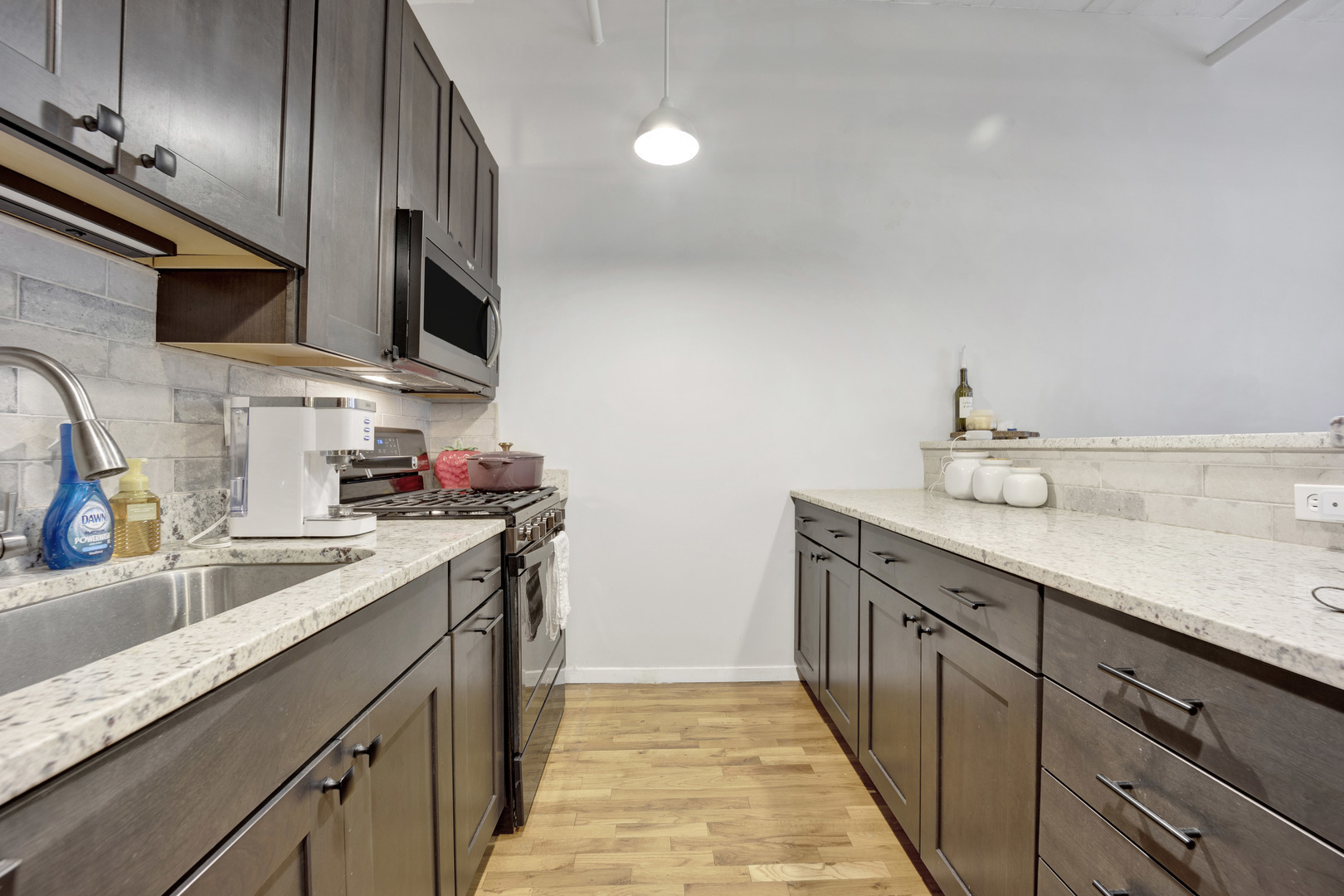 523 S Plymouth Court Unit: 803