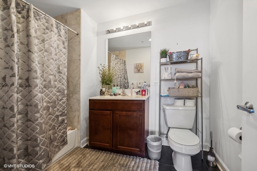 100 E 14th Street Unit: 3009