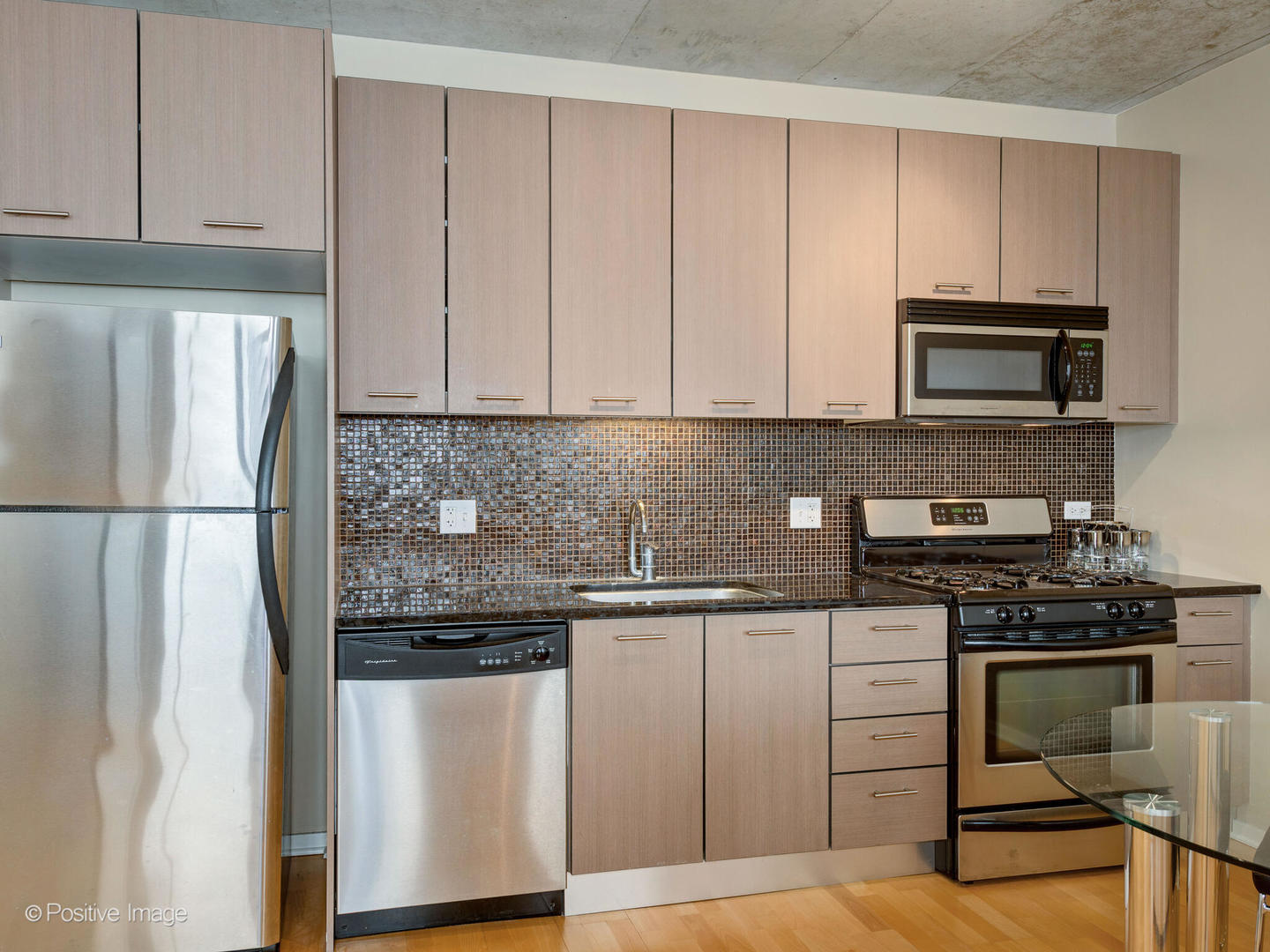 659 W Randolph Street Unit: 1712