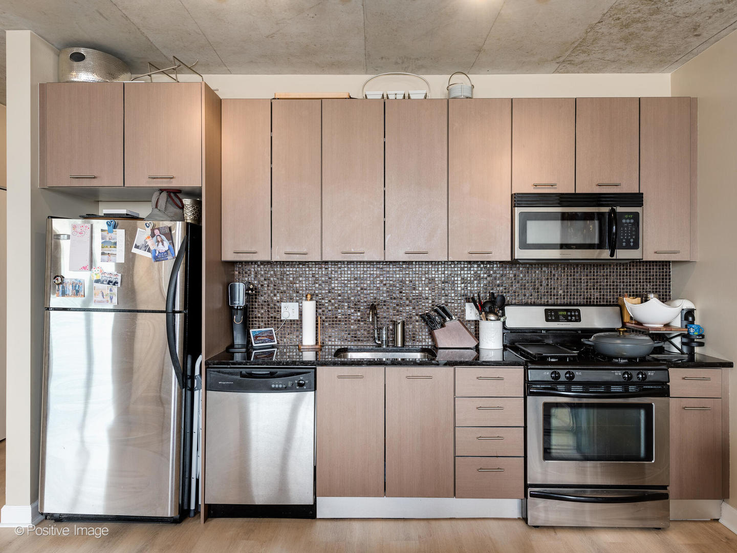 659 W Randolph Street Unit: 1712