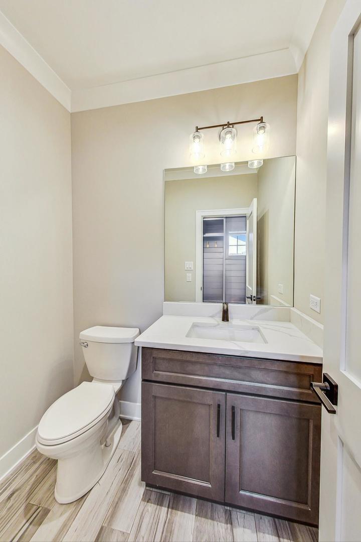 10430 S Sawyer Avenue