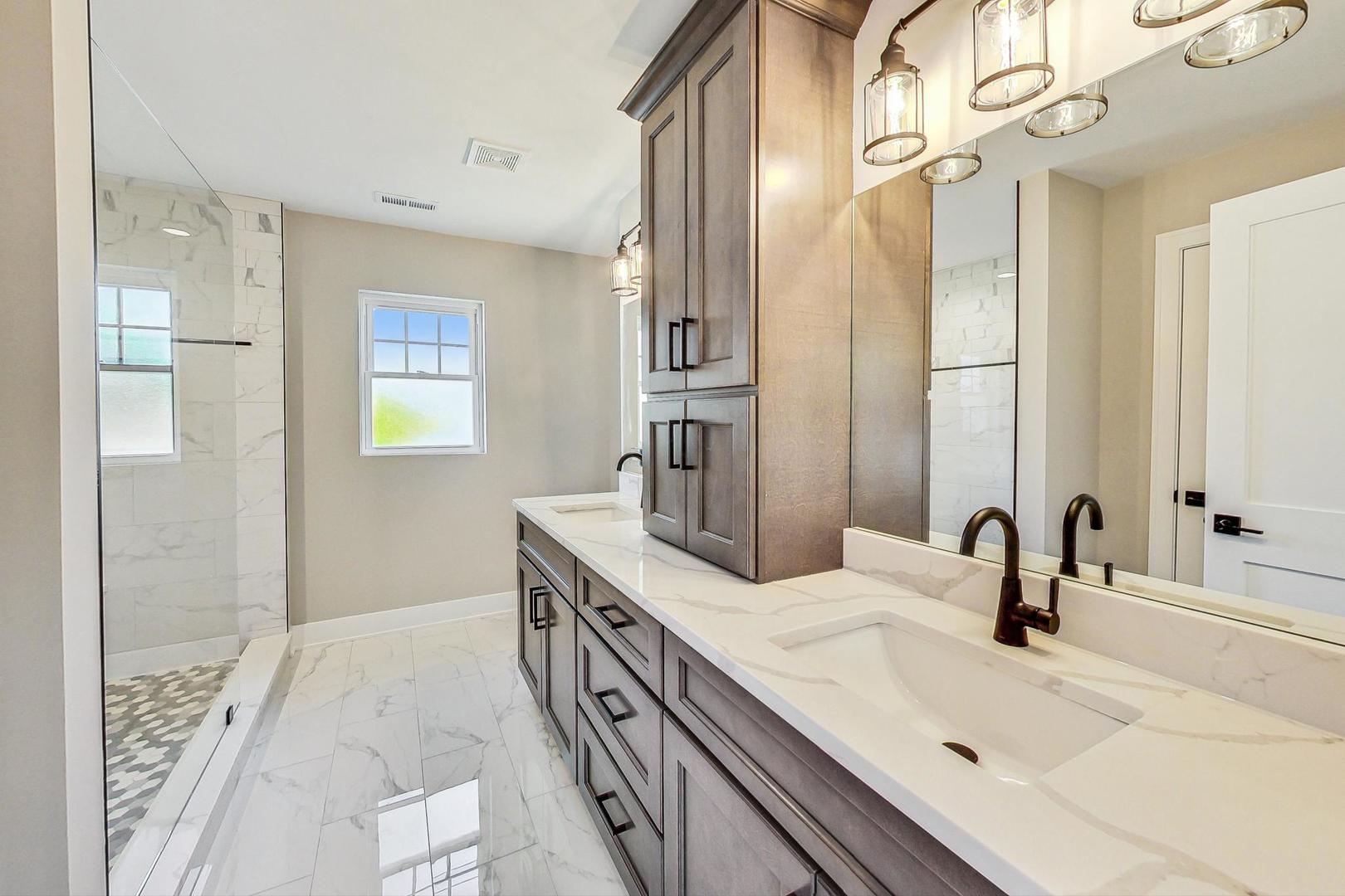 10430 S Sawyer Avenue